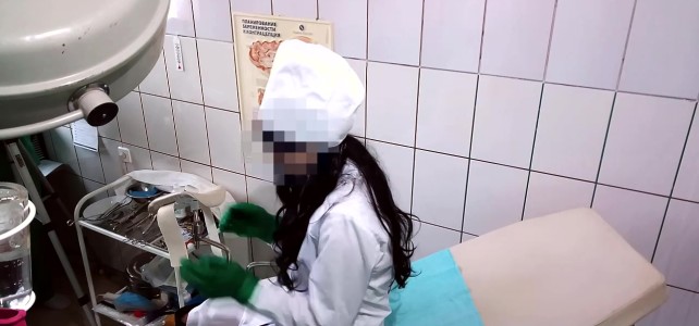 Nurse masturbation in gyno room